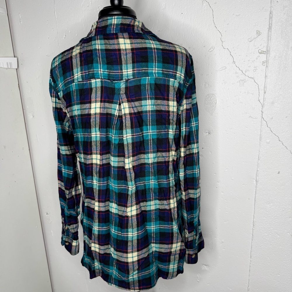 Aerie American Eagle boyfriend fit women’s plaid shirt - Picture 12 of 12
